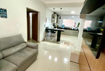 APARTAMENTO BAIRRO LARANJEIRAS